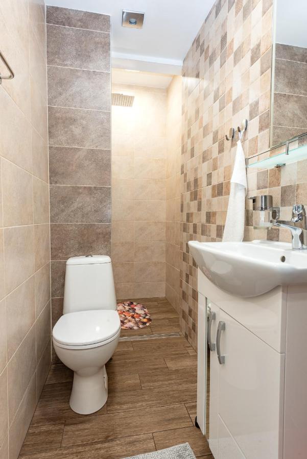 Downtown Apartment Бургас Екстериор снимка